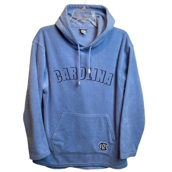 North Carolina fleece pullover hoodie by Foot Locker. - Picture 1 of 9